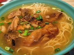 -滋味满屋美食坊(上海街店)