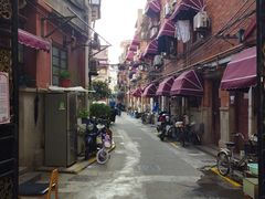 -步高里