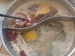 -呷哺呷哺 蔬菜畅吃(中发百旺店)