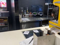 -麦当劳(杭州三花国际店)
