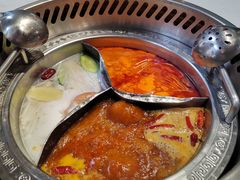 -钢管厂五区小郡肝串串香火锅(人民广场店)