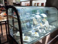 -星河吉酒店-BOND大堂吧·咖啡·简餐