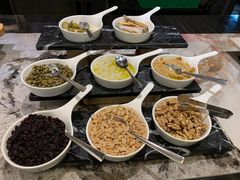 -圣丰索菲特·2 On 988 Café 自助餐厅