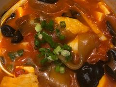 -渝是乎川渝小炒(新世界百货望京店)