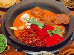 -四小区火锅·巷子里的重庆火锅(花照壁店)