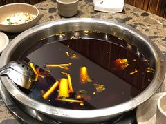 -肖肖酸萝卜鱼火锅(总店)