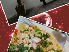 -Chom Cafe and Restaurant