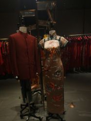 -藤薰定制中式嫁衣礼服旗袍店