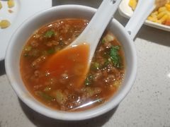 -海底捞火锅鲜切牛肉主题店(长寿路店)