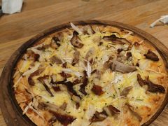 培根菌菇披萨-Barbe a papa亲子餐厅(杨浦店)