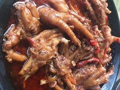 -老闵田螺馆·南昌特色小炒(梦时代店)