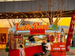 -百年港湾奥特莱斯(香炉礁店)