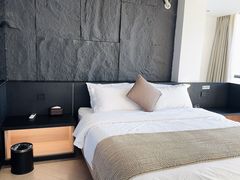 -Yolo私汤温泉设计师酒店(重庆南滨路店)