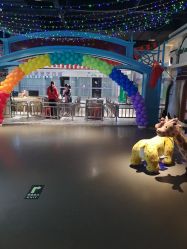 -点点梦想城(鑫苑都汇店)