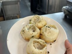 -老西白点心店