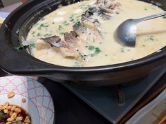 -香山湖家家宴(中山陵店)