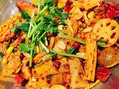 -拿渡麻辣香锅(世茂广场·工三店)