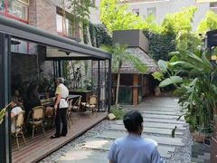 -陈熹公民族美食文化餐厅(中华广场店)