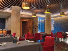-粤尚腾香居中餐厅(首都机场希尔顿店)