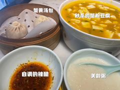 -京城小江南·北京烤鸭·江南土菜·白鱼(中关村店)