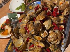 -喝丢一只鞋海鲜烧烤·海肠捞饭(东关街店)