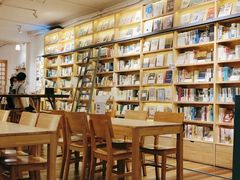 大堂-猫的天空之城概念书店(三坊七巷店)