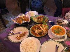 -Pakwan Restaurant & Bar