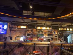 -麦凯伦烧烤·精酿超级工厂店(金桥总店)