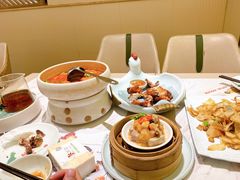 -荷花亭·湖北融合菜(中商广场店)
