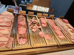 -山焱·炭火自助烤肉(周浦万达店)