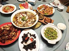 -柴窝堡7号辣子鸡新疆菜(黑金冠店)