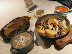 -俄士厨房(环球港店)