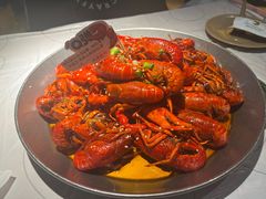 -巴厘龙虾·榜首油焖大虾(音乐学院·沿江酒馆店)