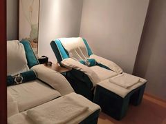 -金蚁康•经络调理•肩颈按摩(万达金街店)