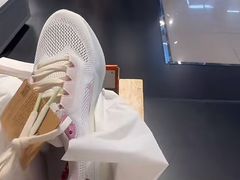 -NIKE品牌体验店(北京蓝色港湾店)