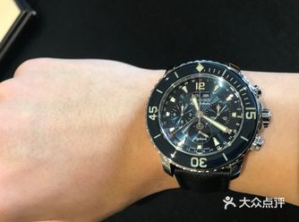 解毒宝珀五十噚系列月相表