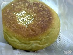 綠茶紫暑餠-众丁龙凤·现烤面包·蛋糕·喜饼(陈总店)