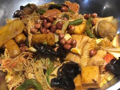 -明月麻辣香锅(明日星城店)