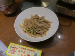 -黄泥岗·地道湖北菜(奥特莱斯店)