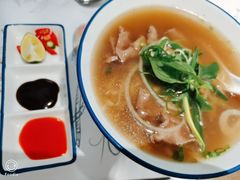 -美奈小馆·越南料理(中航城君尚购物中心店)
