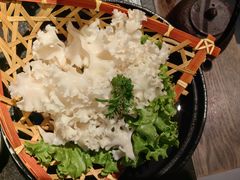 绣球菌-湊湊火锅·茶憩(新中关购物中心店)