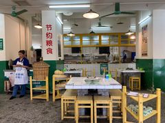 大堂-石灰市老火锅(北滨路店)