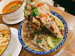 夜市网红火山排骨-曼谷食堂·泰国家庭料理(丹桂路店)