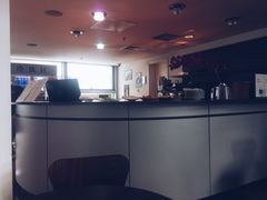 -奔驰北京极光星徽(四元桥店)