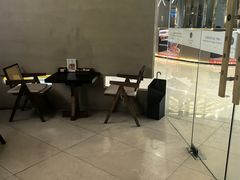 -灸春堂·艾灸·痛症·整脊连锁(之江银泰店)