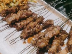 -绿地三只羊羊肉串(万科店)