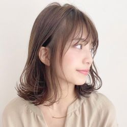 -AYO SALON