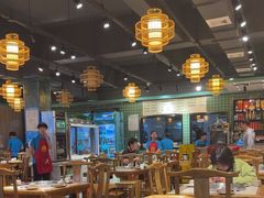 -肖肖酸萝卜鱼火锅(总店)