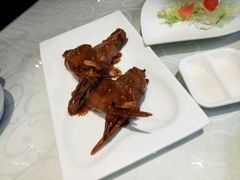 -湖庭壹品鸭王·传统北京烤鸭·别墅私房菜·庭院宵夜(江宁店)