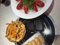 -沪小胖·小龙虾·蓝龙王(八佰伴店)